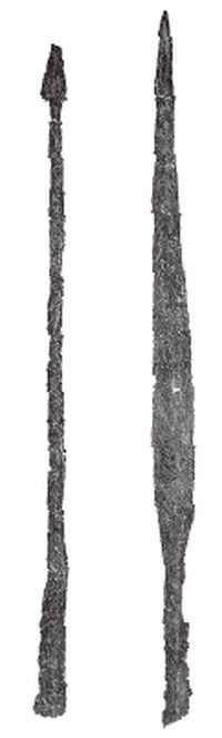 Железны.е копье и дротик из кургана Чертомлык IV в. до н. э.