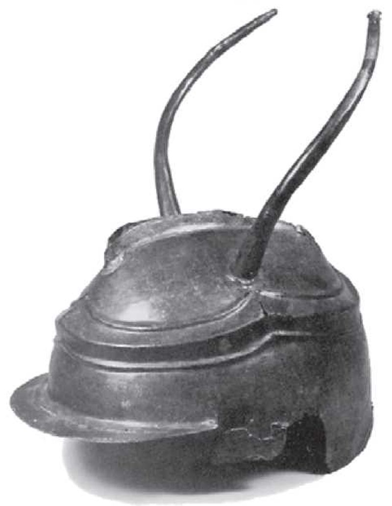 Бронзовый фракийский шлем из Брястовца. София, Археологический музей