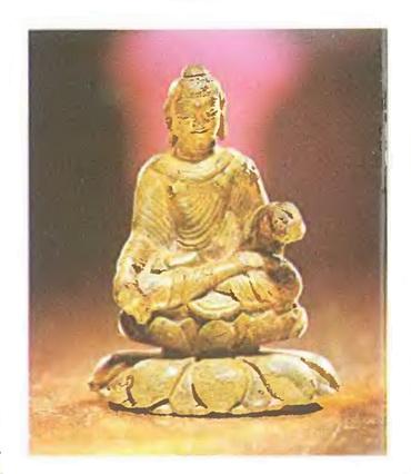 2. Статуэтка Будды, найденная в Хельгё (Швеция)