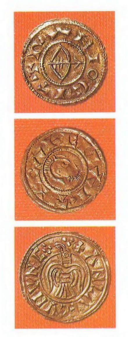 7. Серебряные монеты, чеканенные в Йорке в период господства в Северной Англии датских викингов