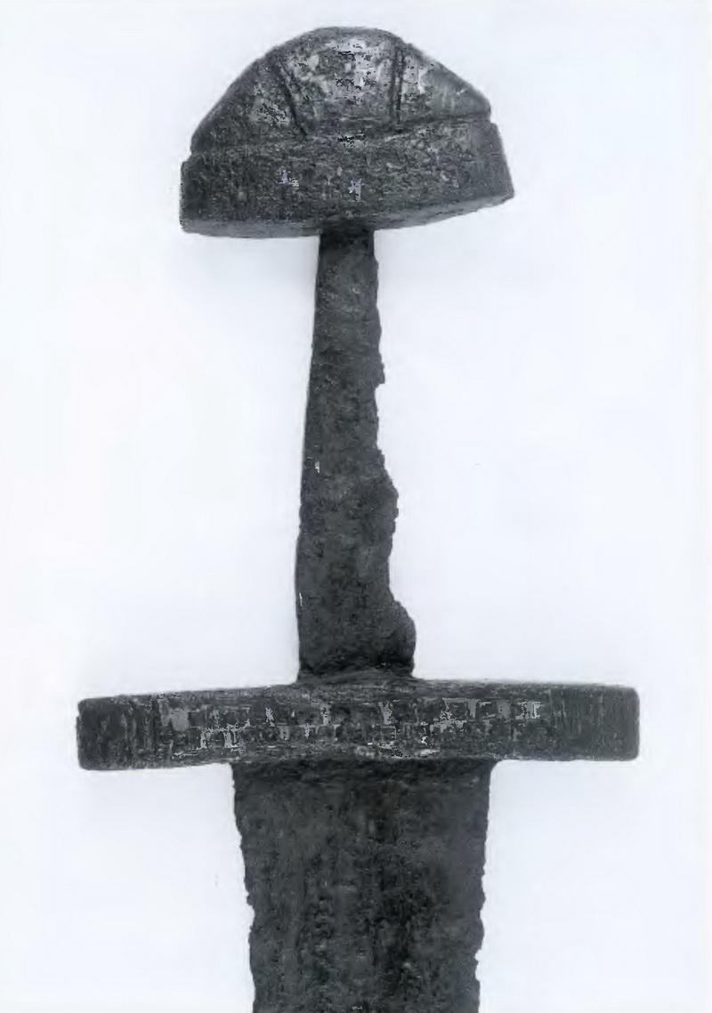 Эфес меча викинга из реки Ли, что в Хартфордшире (Британский музей).