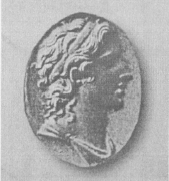 Рис. 106.5. Портретные геммы с изображением Митридата VI и Александра